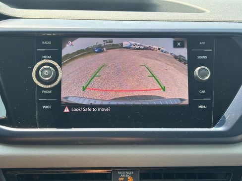 Used 2023 Volkswagen Taos SE FWD image 23