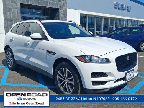 Used 2020 Jaguar F-PACE Premium image 1
