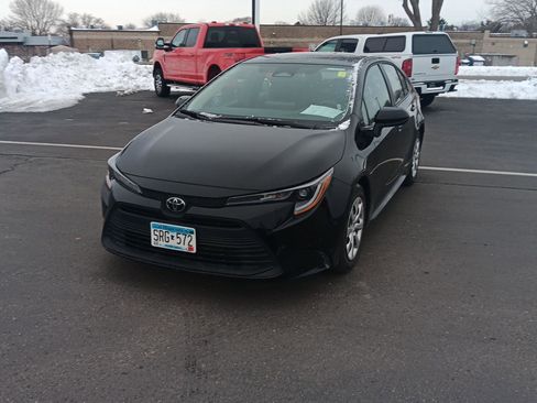 Used 2025 Toyota Corolla LE image 10