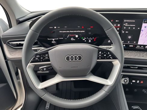 New 2025 Audi Q5 Premium Plus image 18