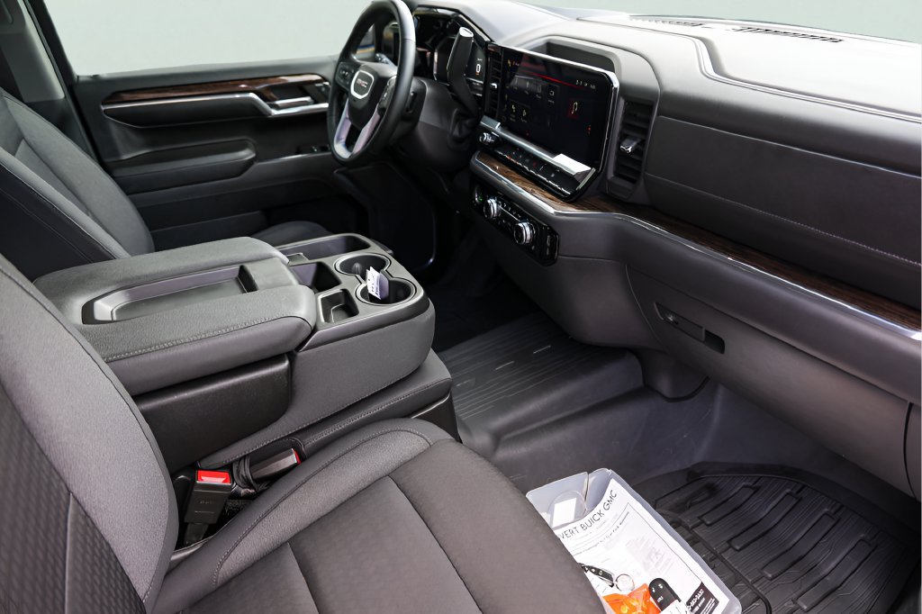 Used 2024 GMC Sierra 1500 Elevation RWD image 30
