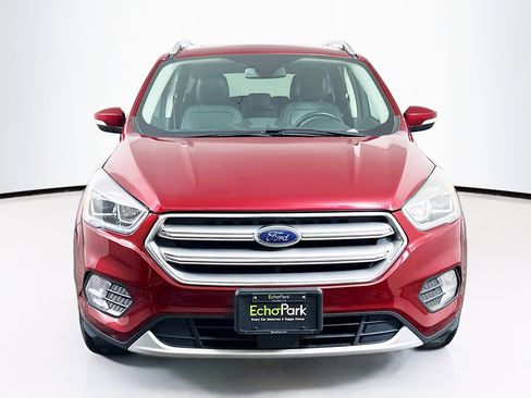 Used 2017 Ford Escape Titanium FWD image 2