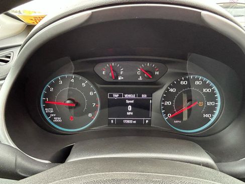 Used 2018 Chevrolet Malibu LS FWD image 21