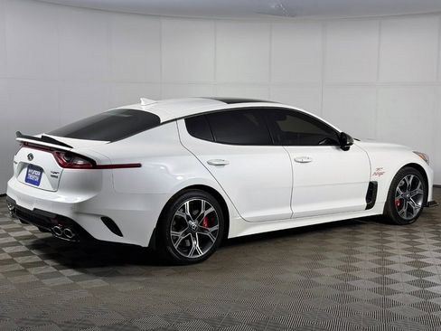 Used 2019 Kia Stinger GT1 image 12
