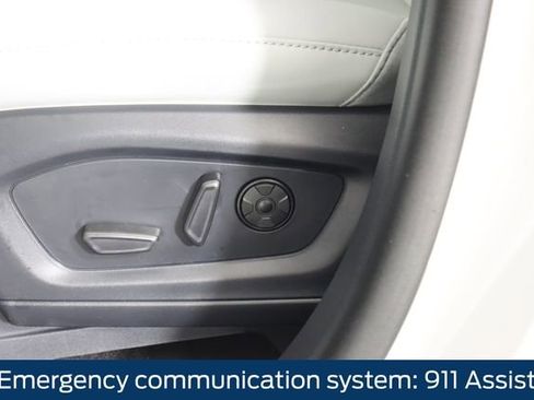 New 2026 Ford Explorer Platinum w/ LUX Leather Package image 32