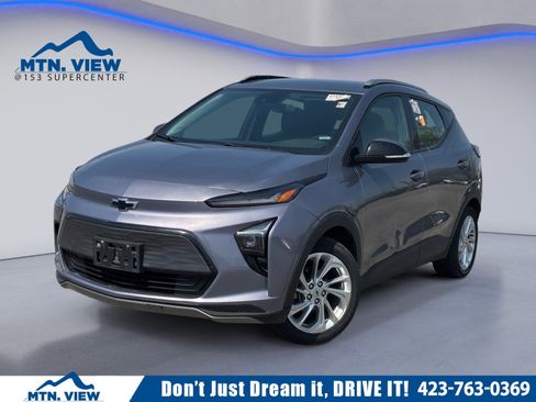 Used 2023 Chevrolet Bolt EUV LT image 1