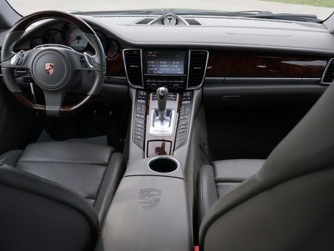 Used 2013 Porsche Panamera GTS AWD/4WD image 15