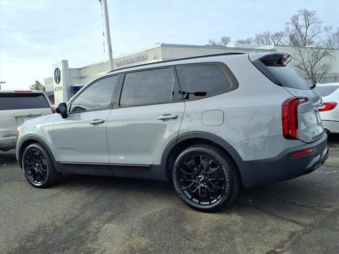 Used 2022 Kia Telluride SX w/ SX Prestige Package image 5