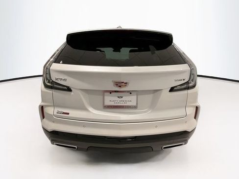 Certified 2025 Cadillac XT4 Sport FWD image 6