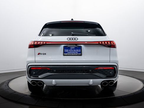 New 2025 Audi SQ5 Premium Plus image 25