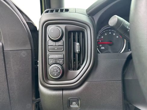 Used 2023 Chevrolet Silverado 2500 Custom w/ Custom Convenience Package AWD/4WD image 19