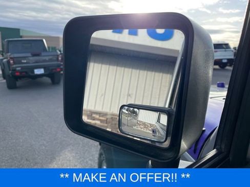Used 2018 Jeep Wrangler Unlimited Sport S AWD/4WD image 23