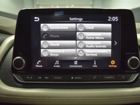 Certified 2023 Nissan Rogue SV w/ SV Premium B Package AWD/4WD image 24