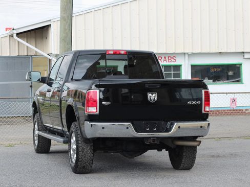 Used 2015 RAM 2500 Laramie AWD/4WD image 6