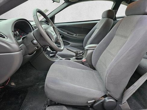 Used 2003 Ford Mustang Coupe image 15