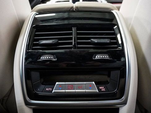 Used 2020 BMW X5 M50i w/ Premium Package image 23