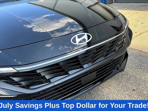 Used 2026 Hyundai Elantra SEL Sport Premium w/ Cargo Package FWD image 40