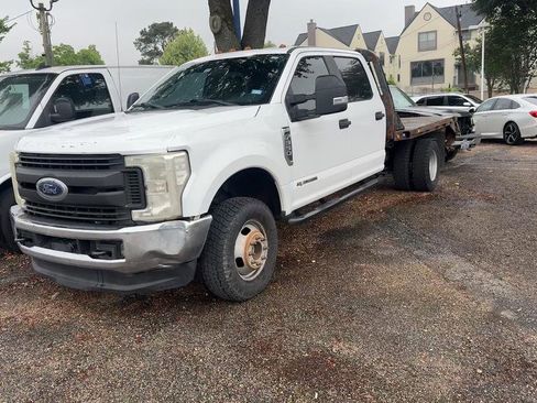 Used 2017 Ford F350 XL w/ Power Equipment Group AWD/4WD image 1