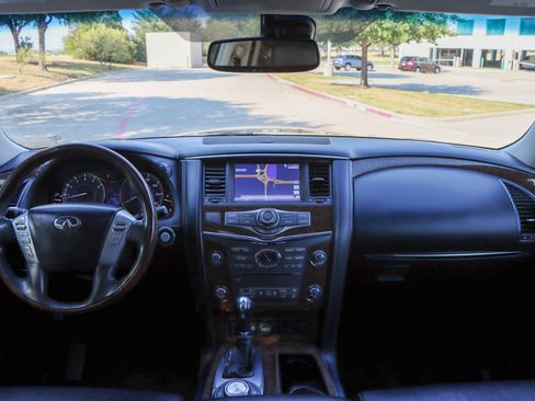 Used 2017 INFINITI QX80 4WD image 30