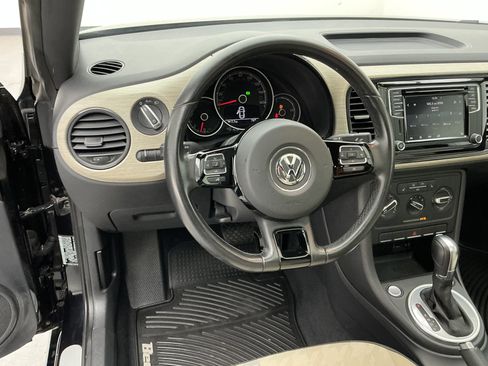 Used 2018 Volkswagen Beetle 2.0T Coast image 20