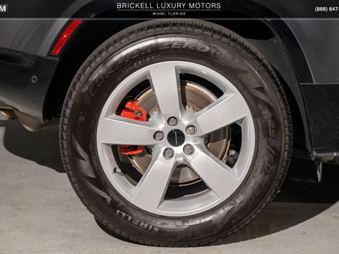 Used 2024 Land Rover Defender 110 X AWD/4WD image 43