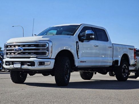 Used 2024 Ford F250 Platinum w/ Tremor Off-Road Package AWD/4WD image 16