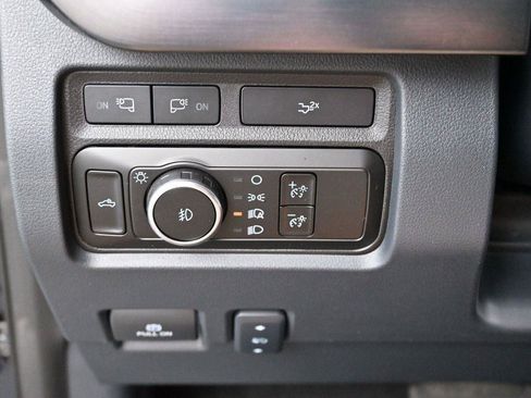 Used 2024 Ford F250 Lariat AWD/4WD image 18