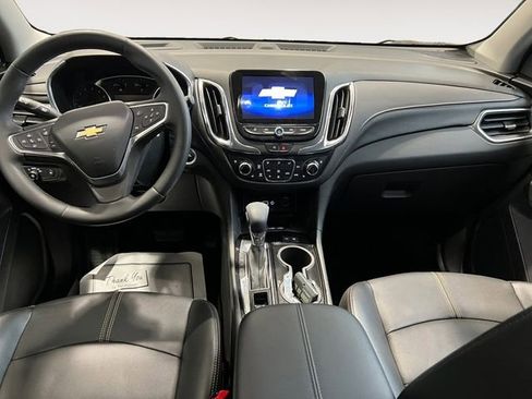 Used 2023 Chevrolet Equinox Premier FWD image 8