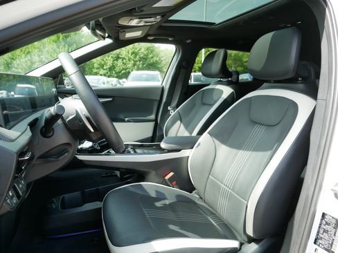 Certified 2024 Kia EV6 GT-Line AWD/4WD image 33