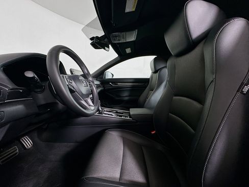 Used 2022 Honda Accord Sport image 13