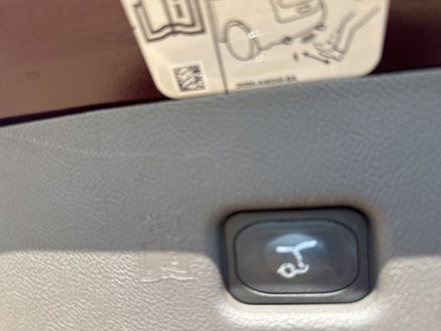 Used 2020 Lincoln Nautilus Reserve image 20