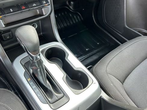 Certified 2022 Chevrolet Colorado LT w/ Fleet Safety Package image 30