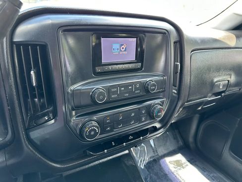 Used 2014 Chevrolet Silverado 1500 W/T w/ Trailering Package AWD/4WD image 23