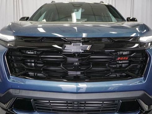 New 2026 Chevrolet Equinox RS w/ Safety and Technology Package FWD image 3