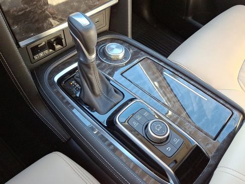 Certified 2024 Nissan Armada Platinum w/ Captain's Chairs Package image 19