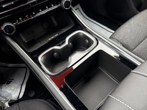 New 2026 Chevrolet Traverse LT w/ Sun and Wheel Package image 14