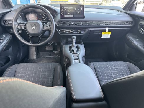 New 2026 Honda HR-V Sport image 13
