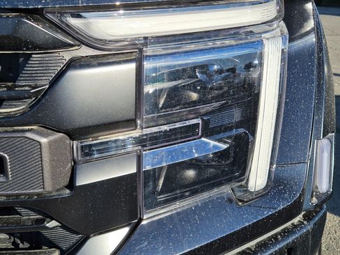 Used 2025 Ford F150 Raptor AWD/4WD image 12