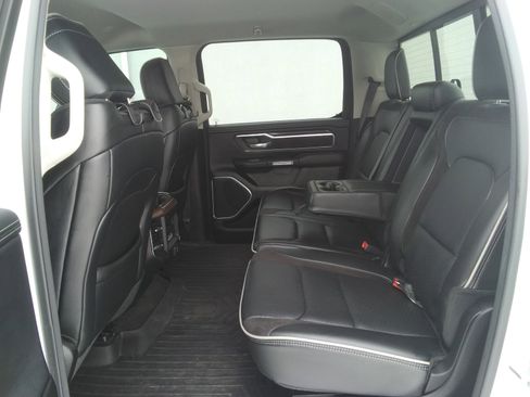 Used 2022 RAM 1500 Laramie image 9