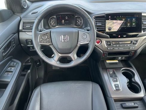 Certified 2023 Honda Passport EX-L image 15