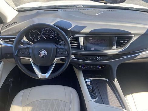 Certified 2024 Buick Enclave Avenir w/ Avenir Technology Package image 11