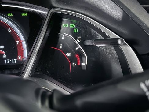 Used 2021 Honda Civic Sport image 31