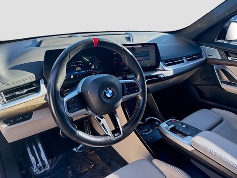 Used 2024 BMW X1 M35i w/ Premium Package image 9