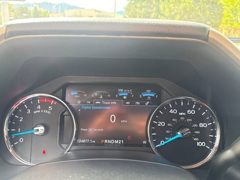 Used 2019 Ford F250 Lariat w/ Tow Technology Bundle AWD/4WD image 14