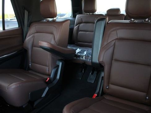 New 2026 Lincoln Navigator Reserve AWD/4WD image 51