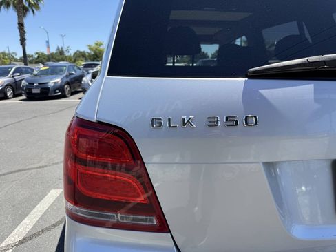 Used 2013 Mercedes-Benz GLK 350 4MATIC image 25