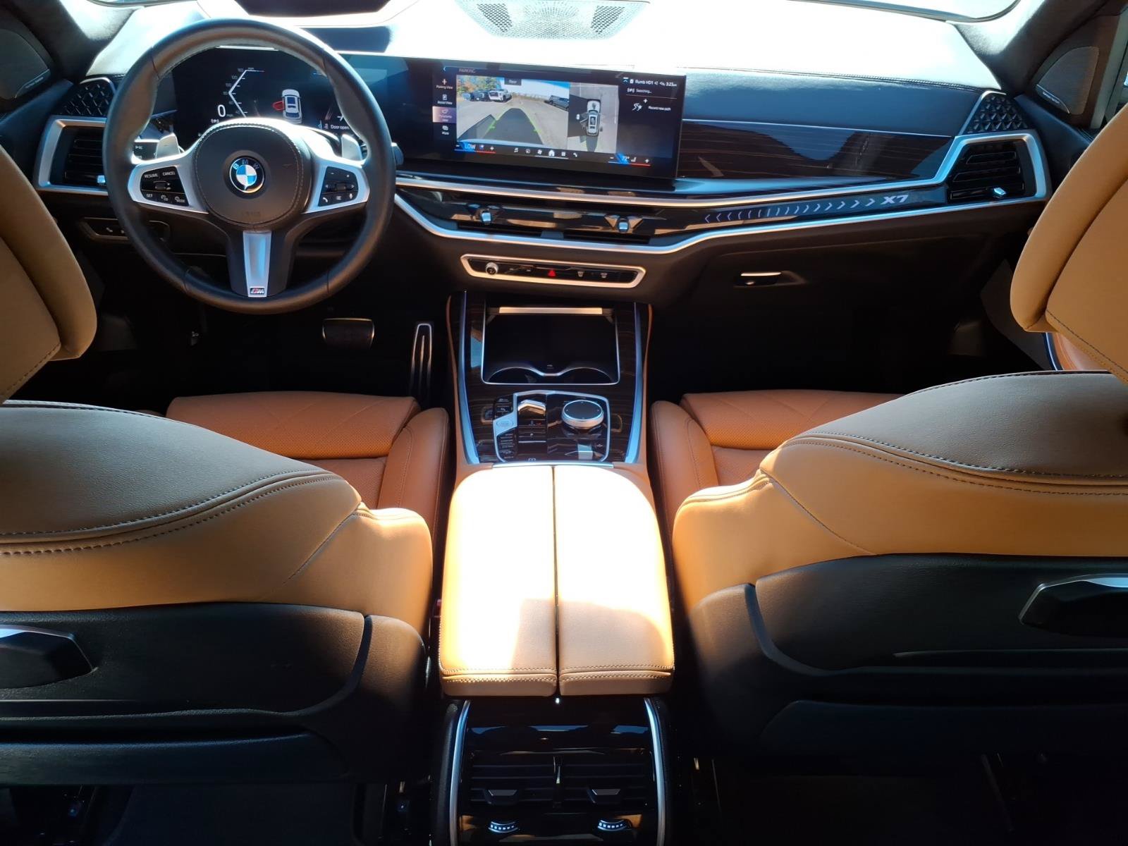 Used 2026 BMW X7 xDrive40i w/ M Sport Package AWD/4WD image 11