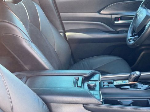 Certified 2024 Toyota Grand Highlander AWD Hybrid image 13