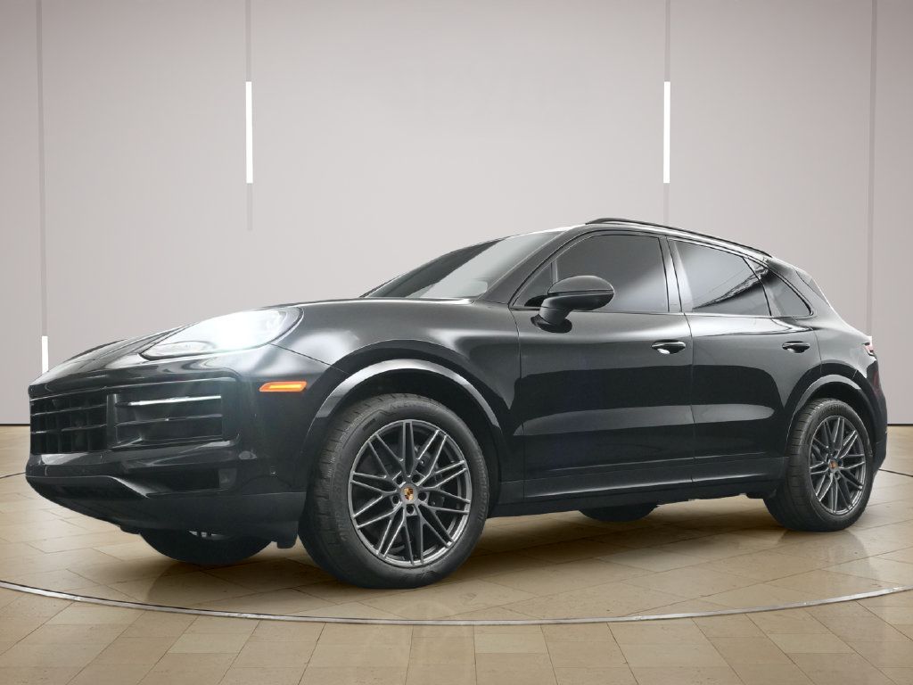 Certified 2025 Porsche Cayenne AWD/4WD image 26