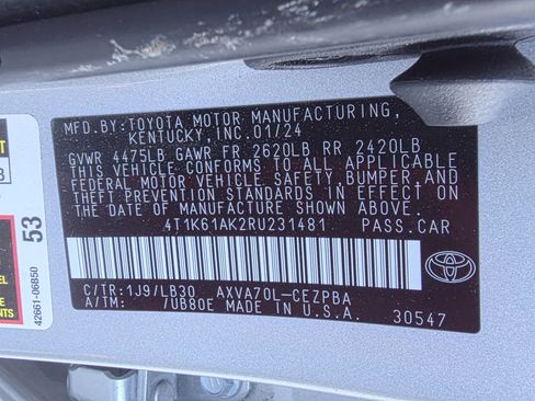 Used 2024 Toyota Camry XSE w/ Navigation Package image 31